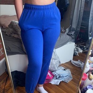 blue women’s sweatpants